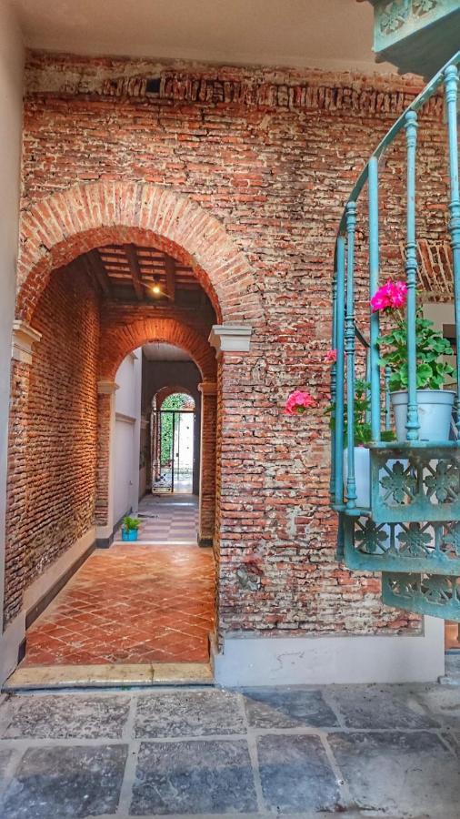 La Botica De 1852 Hotel ชาสโกมุส ภายนอก รูปภาพ