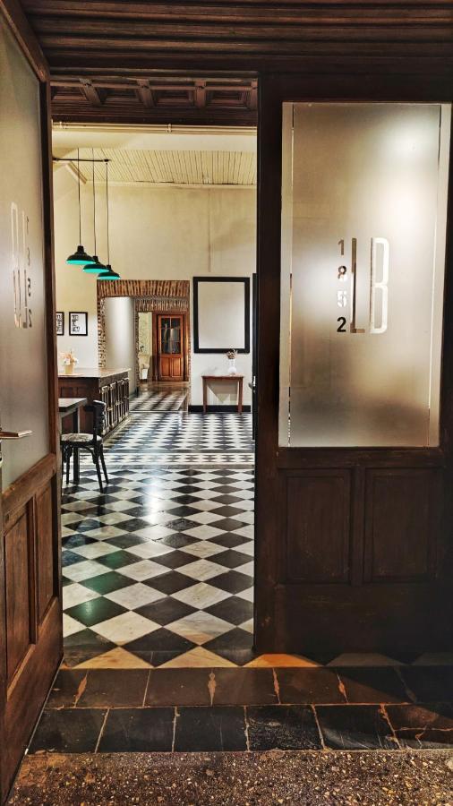 La Botica De 1852 Hotel ชาสโกมุส ภายนอก รูปภาพ