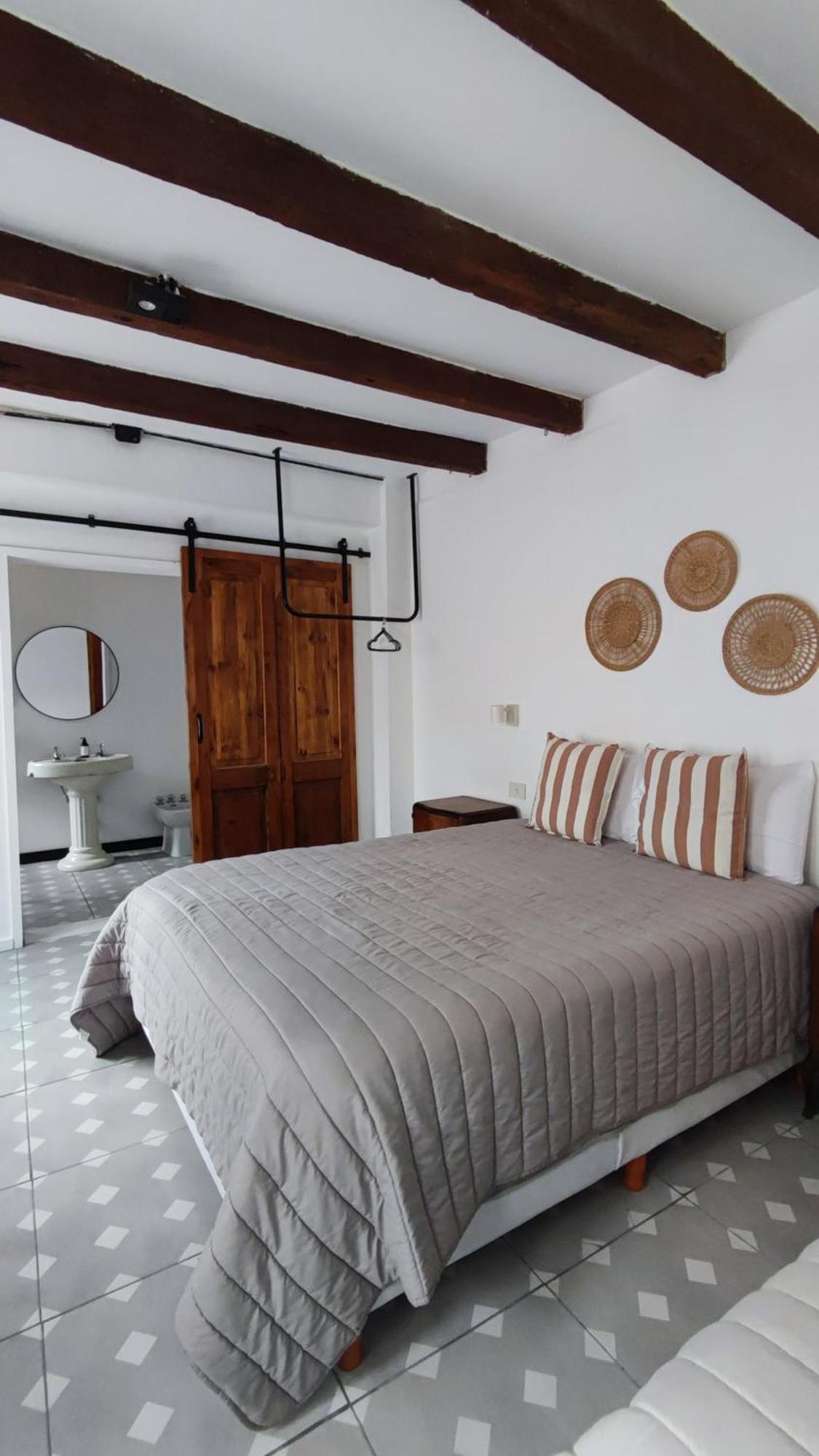 La Botica De 1852 Hotel ชาสโกมุส ภายนอก รูปภาพ